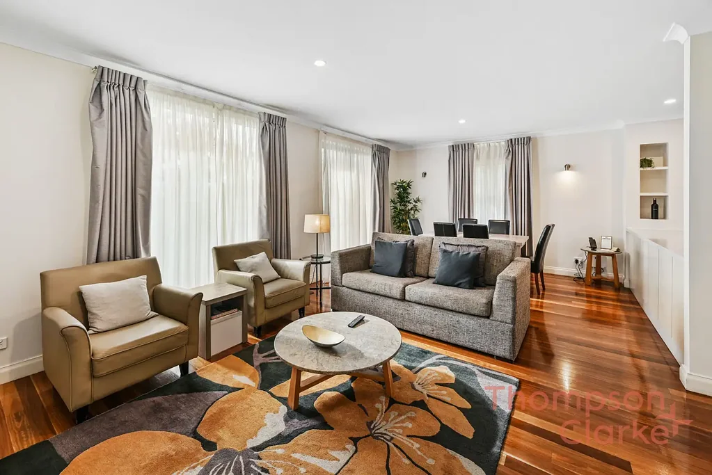 Pokolbin 2침실 🌿 Stylish Bushland Retreat with Spacious Living & Resort-Style Convenience