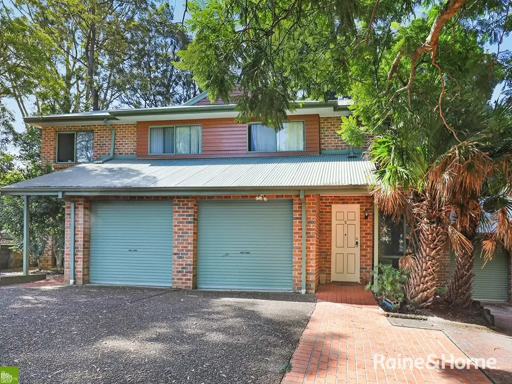 Keiraville 3 Bedroom Investor's Wish List - University Adjacent and Returning $820 Per Week!