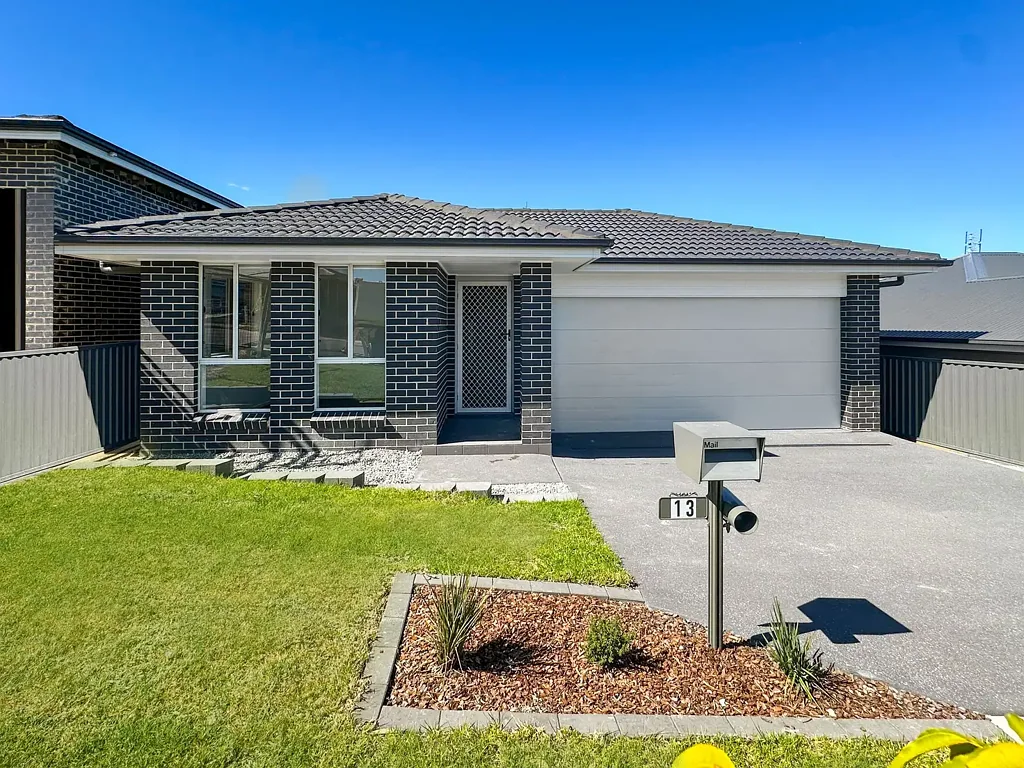 Exclusive Brand new Family Home