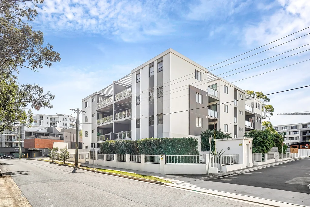 Toongabbie 2Kwarto Immaculate Family Home for Sale - Presented by Wish Real Estate