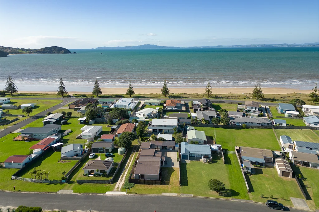 Karikari Peninsula 2 Bedroom Modern Coastal Living - Walk to Tokerau Beach