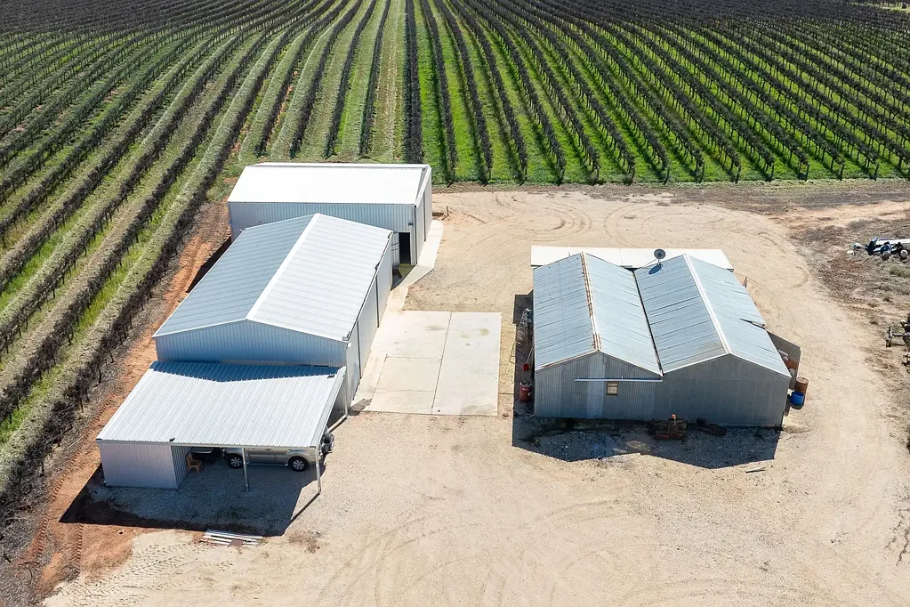 Loxton KEY HORTICULTURAL LAND HOLDING