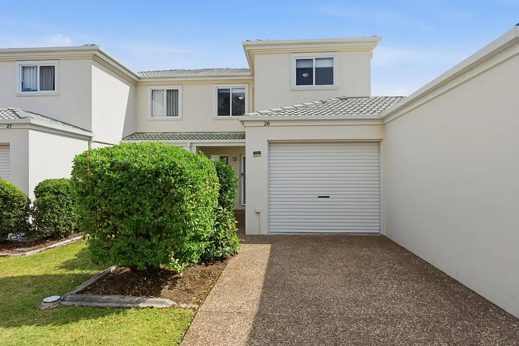 Sunnybank Hills 3Phòng ngủ Easy-Care Living with 3 Bedrooms, Private Yard & Superb Convenience
