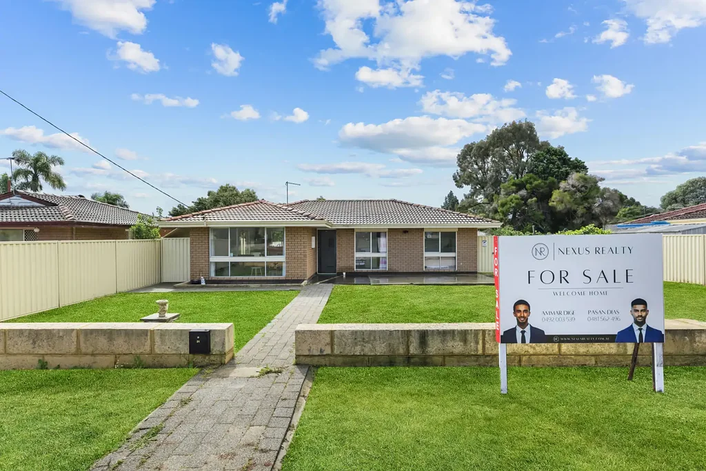 Armadale 3 Bedroom Secure, Subdivide or Stay?