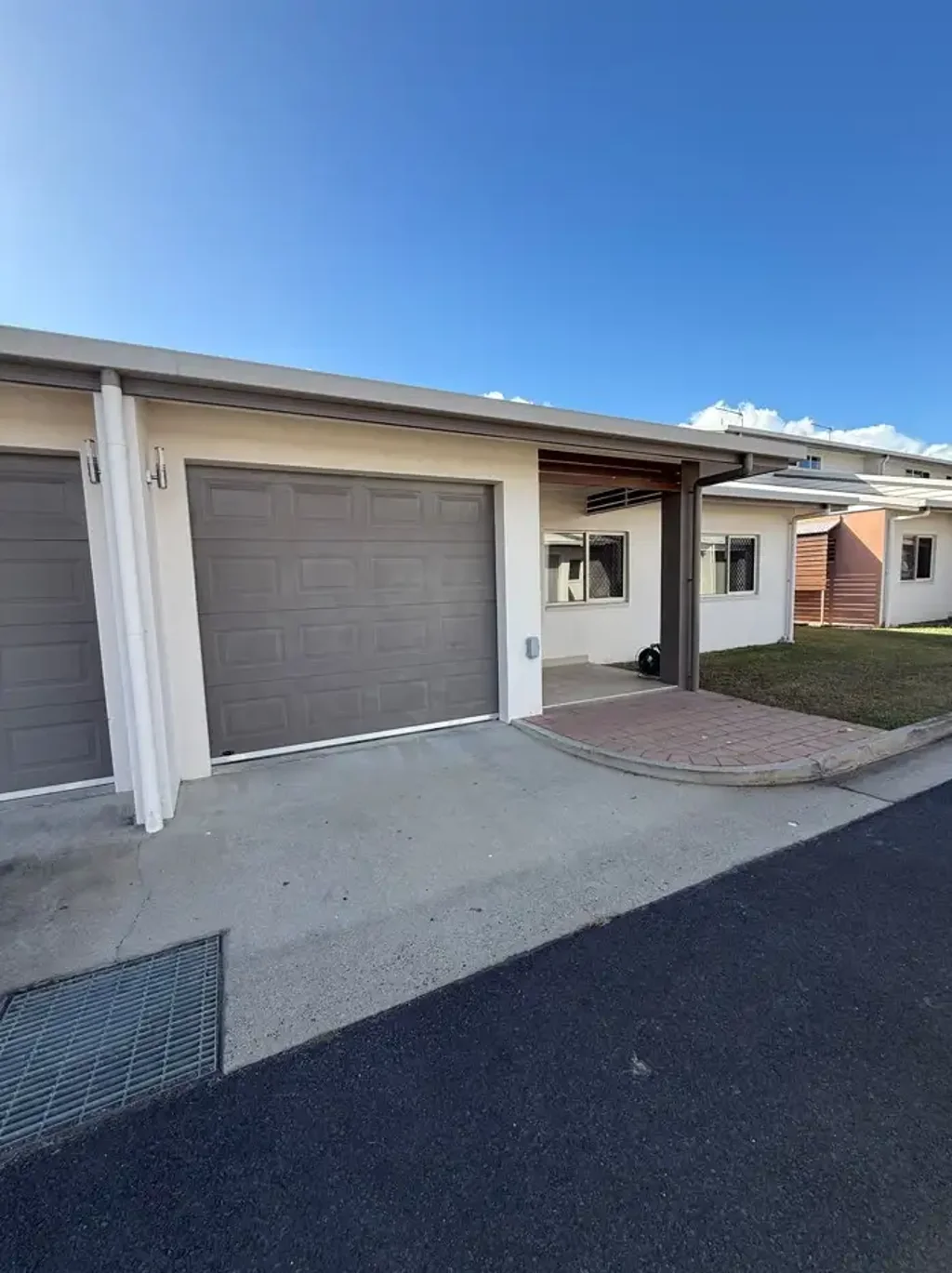 Modern Comfort in Central Mareeba
