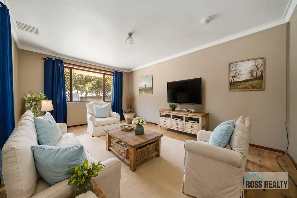 11 Avignon Way, Beechboro, WA 6063