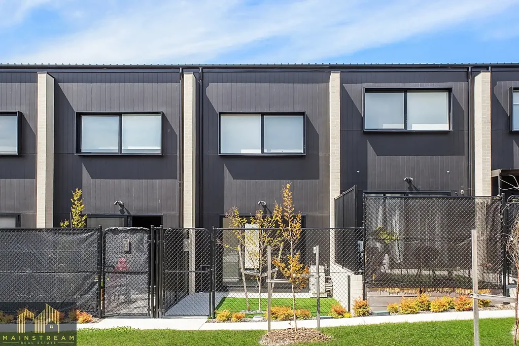 Welcome to your new Townhouse in Taylor, ACT!