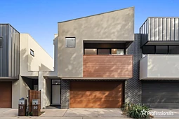 20/27 Dromana Avenue, Bentleigh East