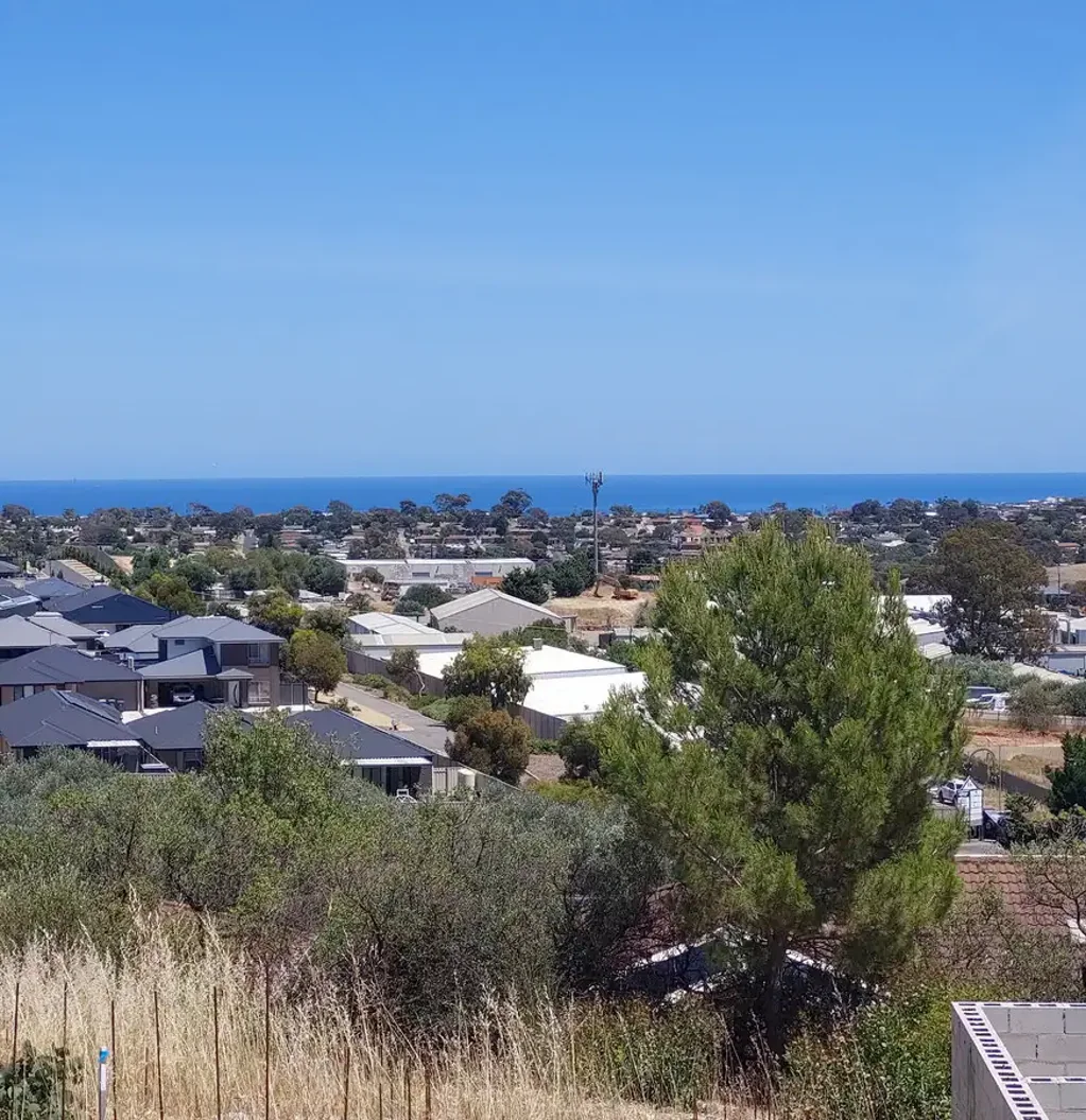 Onkaparinga Heights Incredible lifestyle opportunity