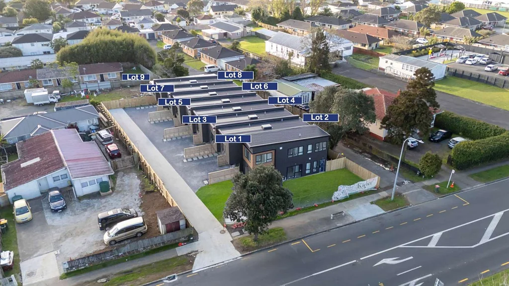 Mangere East 3ห้องนอน Stylish Living on Massey Road