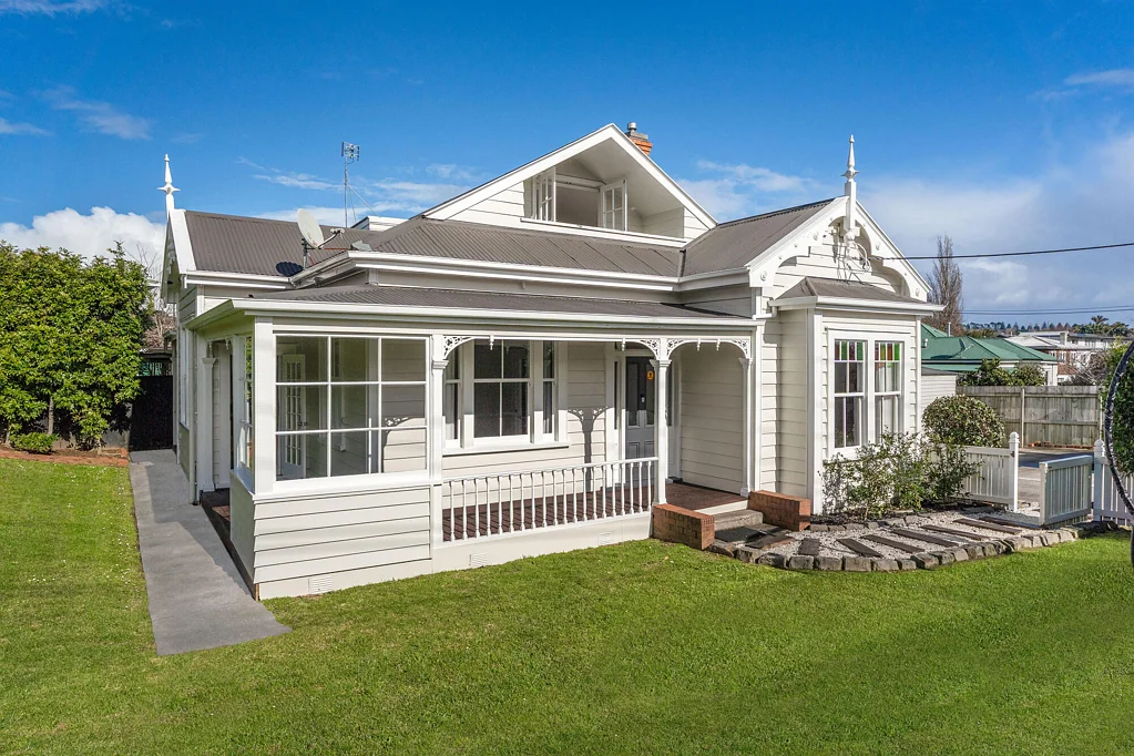 Ellerslie 4 Bedroom The Complete Family Package