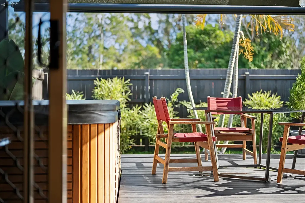 Mountain Creek 3部屋 Resort-Style Living with Spa, Privacy & Renovated Interiors in Quiet Mountain Creek Complex!  - REF: 4478
