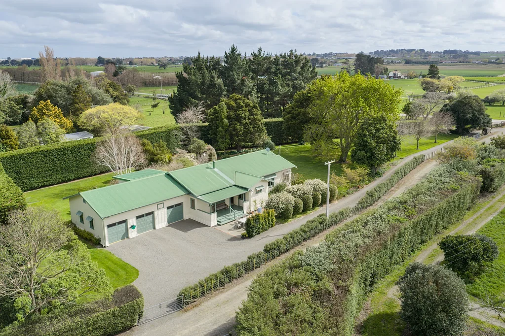 Whakarongo 5房  Villa with spacious country living