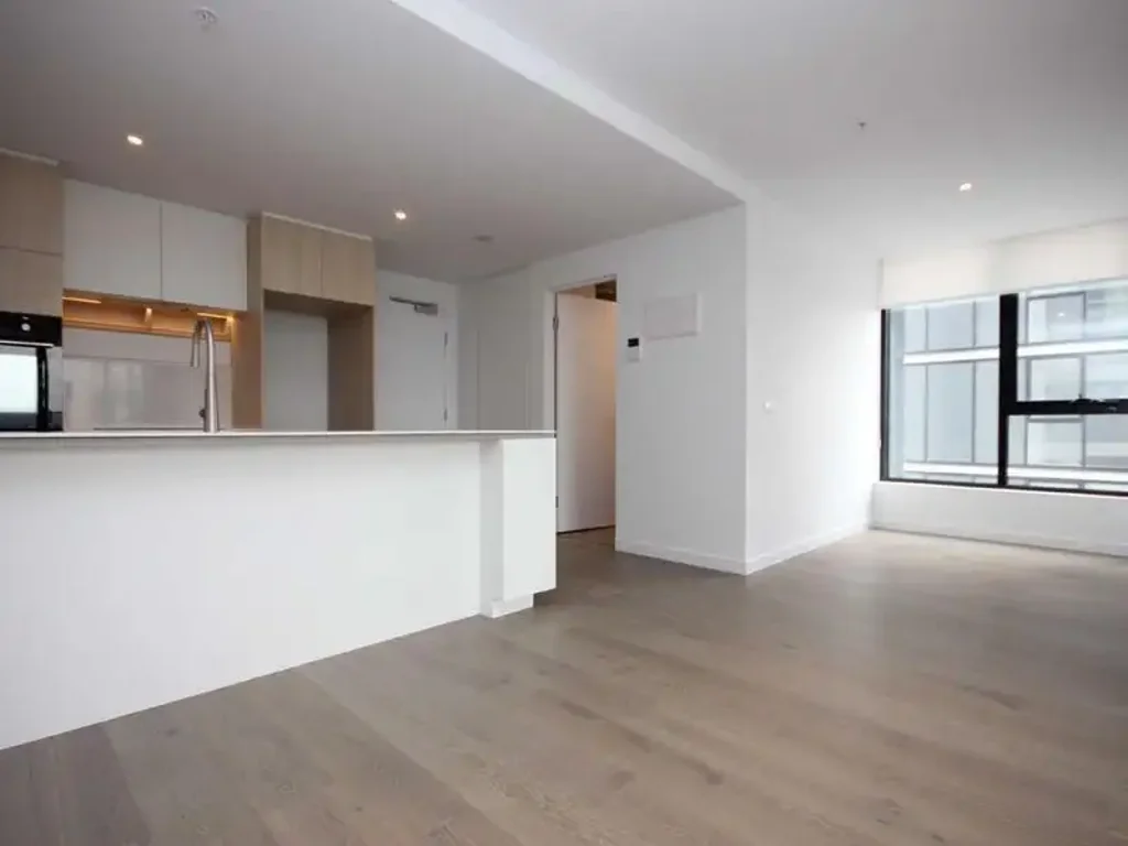 Be quick….stunning one bedroom apartment with study!