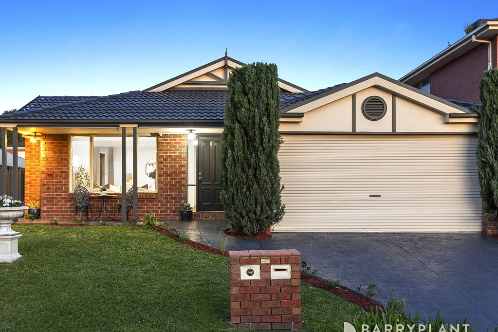 27 Kings Court, Wantirna South, VIC 3152