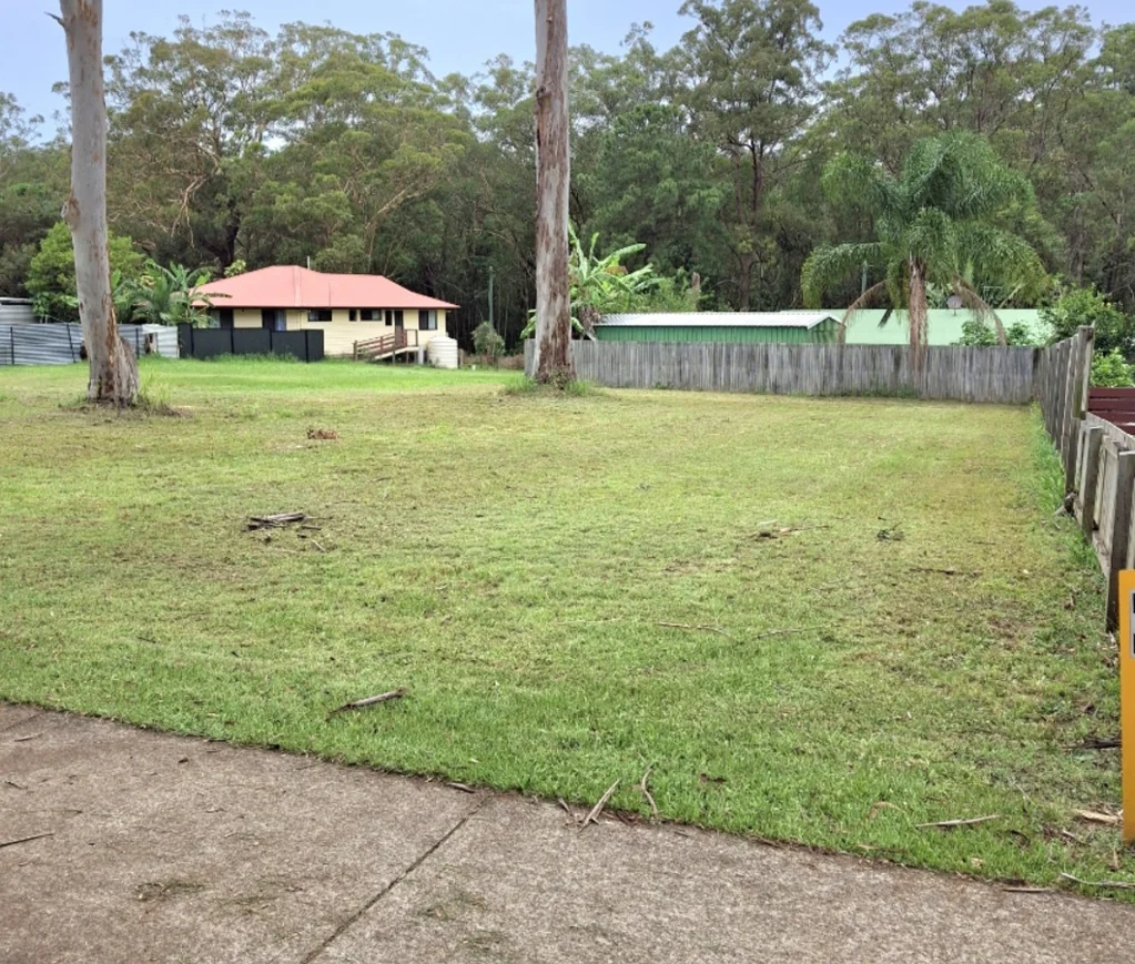 12 Canaipa Road, Russell Island, QLD 4184