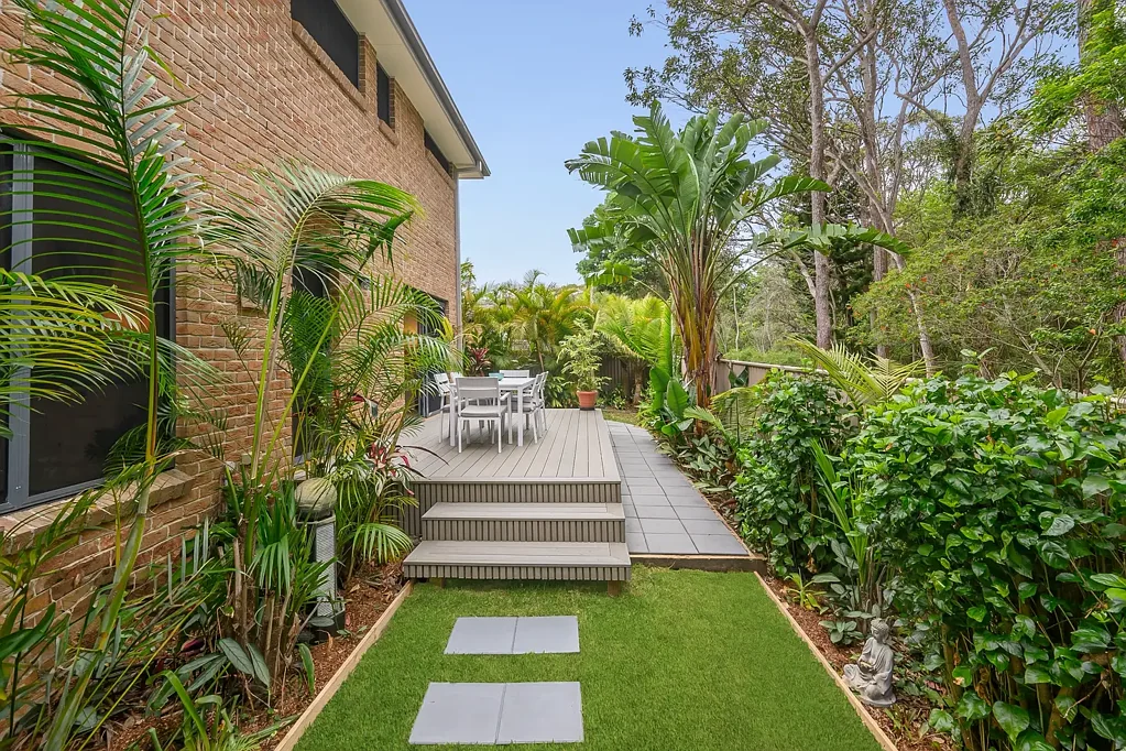 16 Banksia Parade, Warriewood, NSW 2102