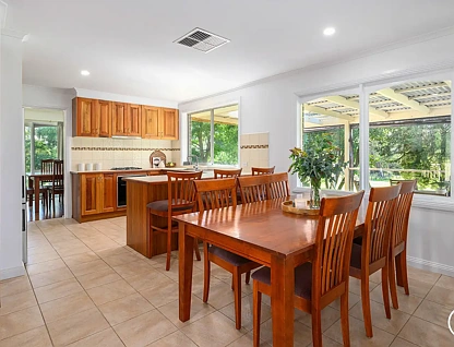 1900 Healesville-Koo Wee Rup Road, Yellingbo, Yarra Valley, 4 ห้องนอน, 2 ห้องน้ำ, House