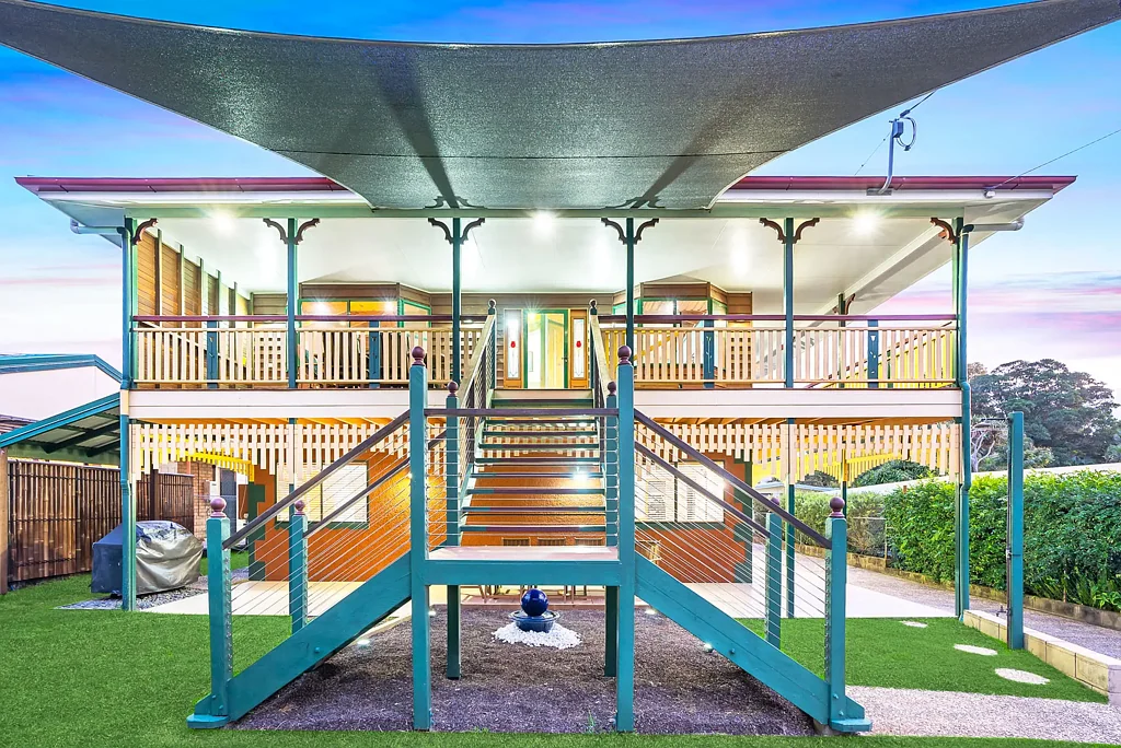 Amity 7chambre STRADBROKE ISLAND - PERFECT FOR OWNER-OCCUPIERS OR INVESTORS.