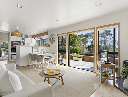 15 Monet Grove, West Harbour, Waitakere City, 3 Schlafzimmer, 2 Badezimmer, House