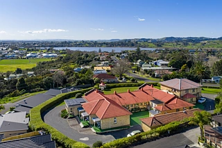 24 Upland Road, Huntly