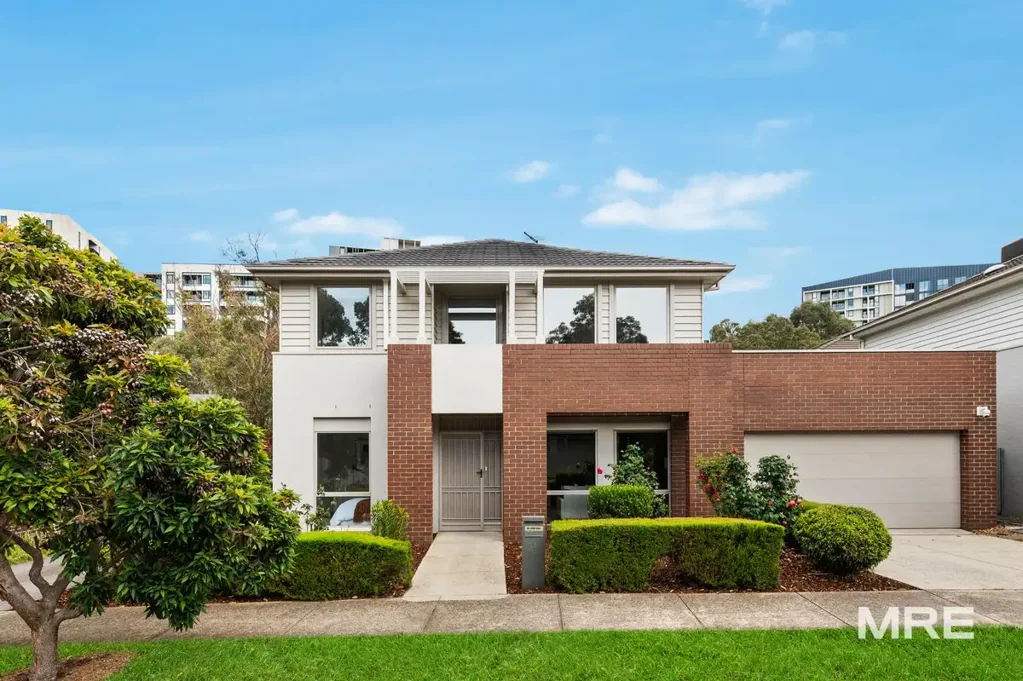11 Carrangall Place, Parkville, VIC 3052