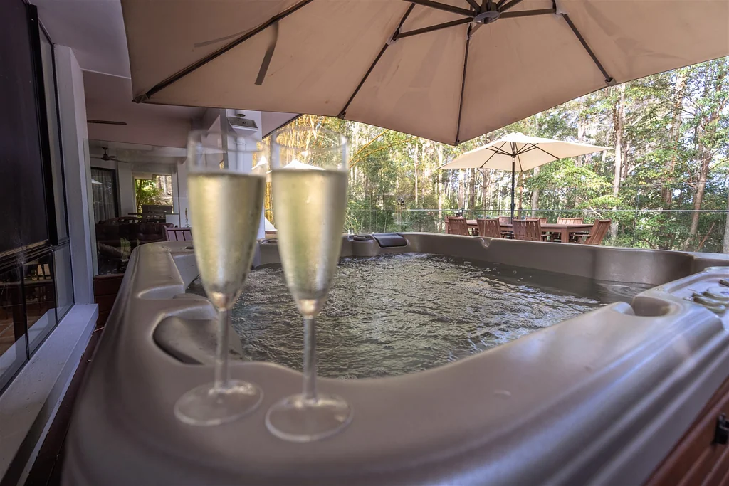 Doonan 4房  Limited time price drop. Enquire now Owners committed elsewhere.