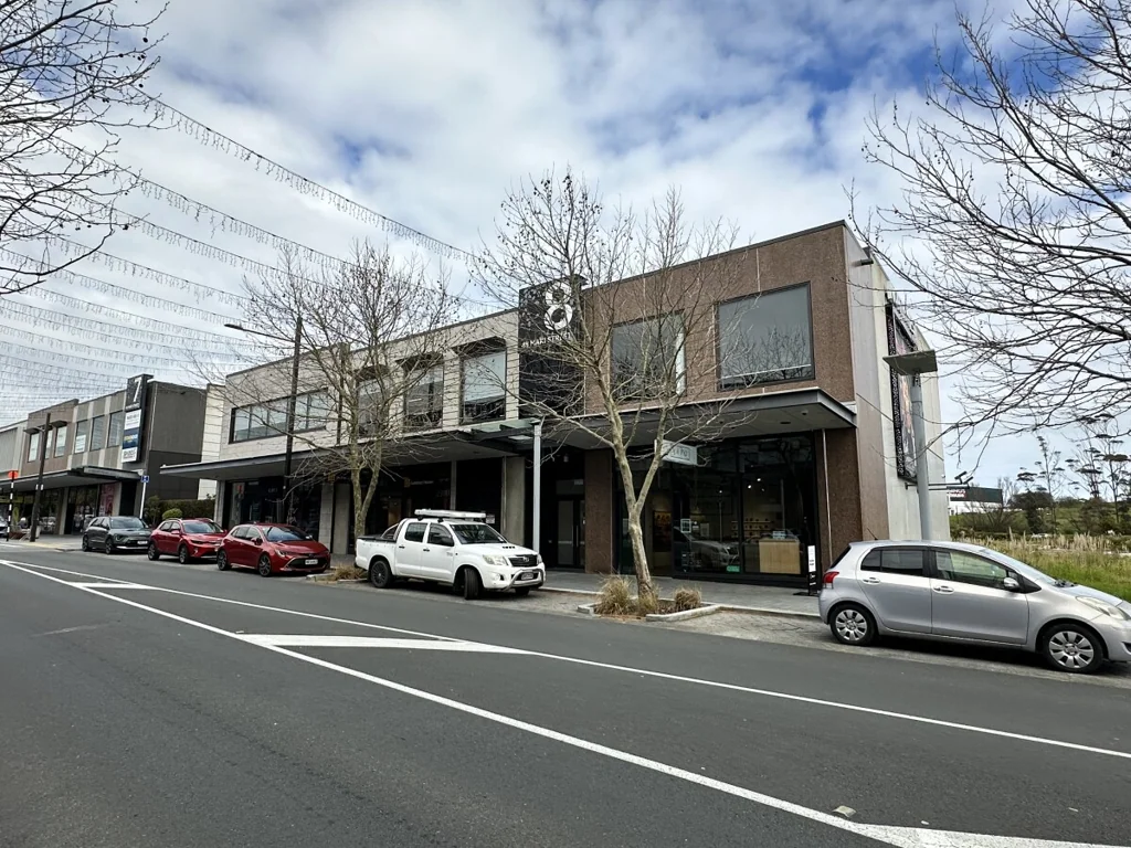 Westgate Top Quality Space in Great Location