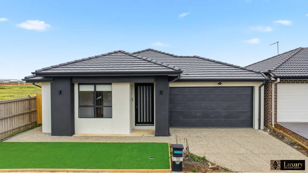 Tarneit 4Kwarto Most Affordable Luxurious Brand New Home in Tarneit's most promising unmatchable Location
