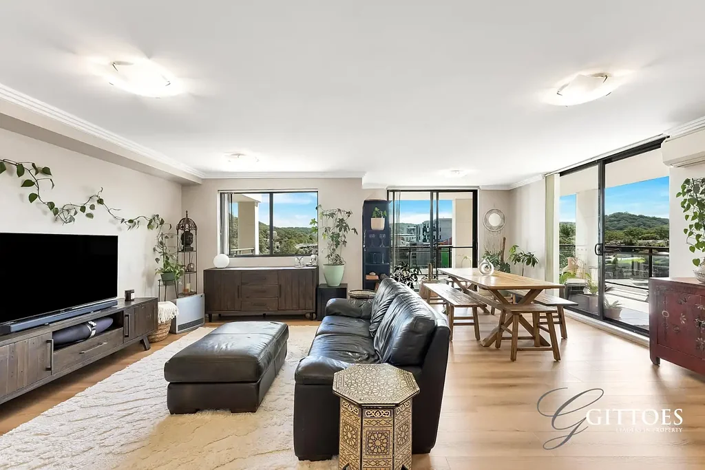 Gosford 3房  Split-Level Living in the Heart of Gosford