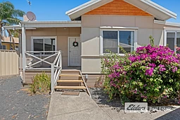2/34 Ecclestone Street, Carey Park
