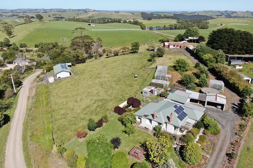 Loch  Versatile Lifestyle Opportunity on 5.18 Acres