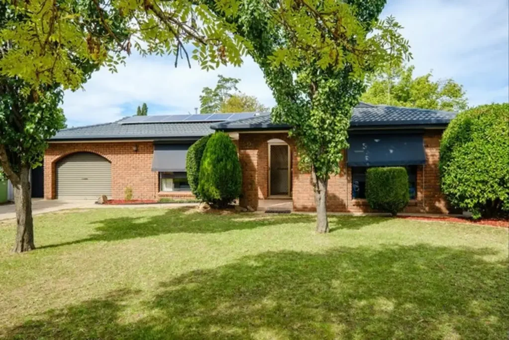 Family Home in Lavington