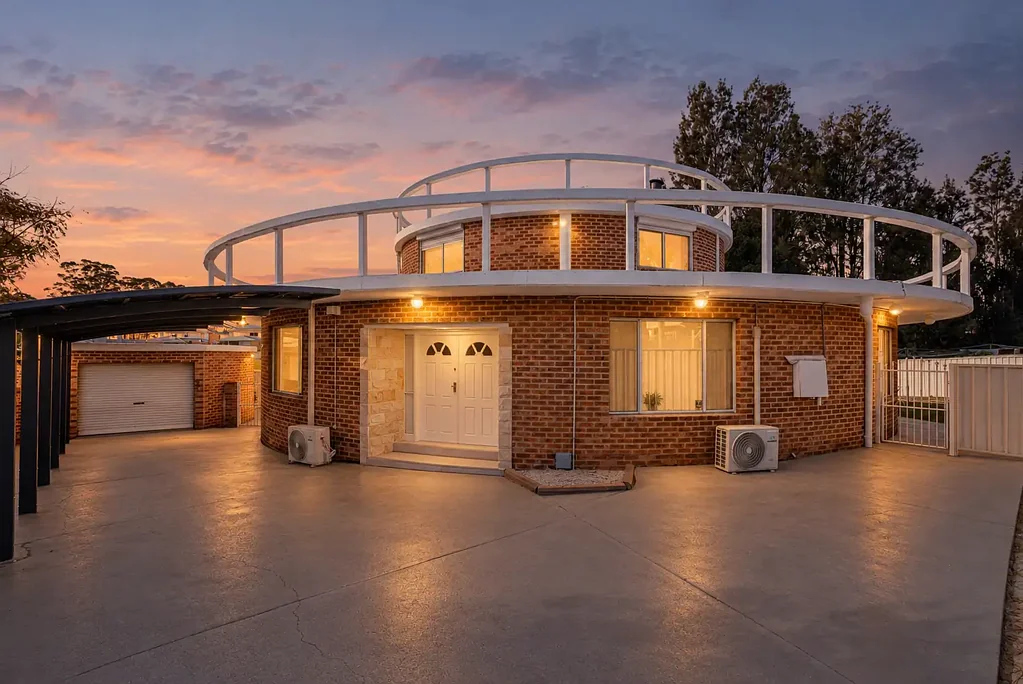 Minchinbury 5Kwarto A Grand Masterpiece with Unmatched Entertaining