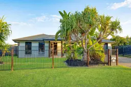 27 Eucalyptus Street, Ningi