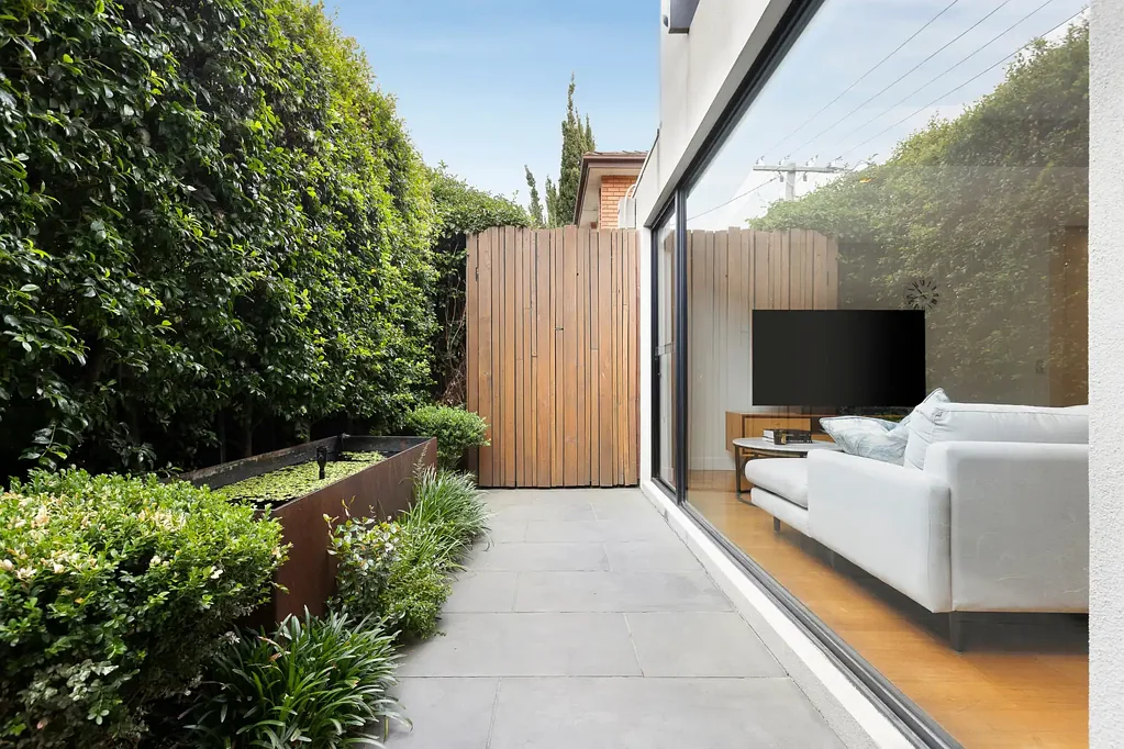 6/63 Hotham Street, St Kilda East, VIC 3183