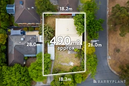 18 Tamar Street, Ringwood North