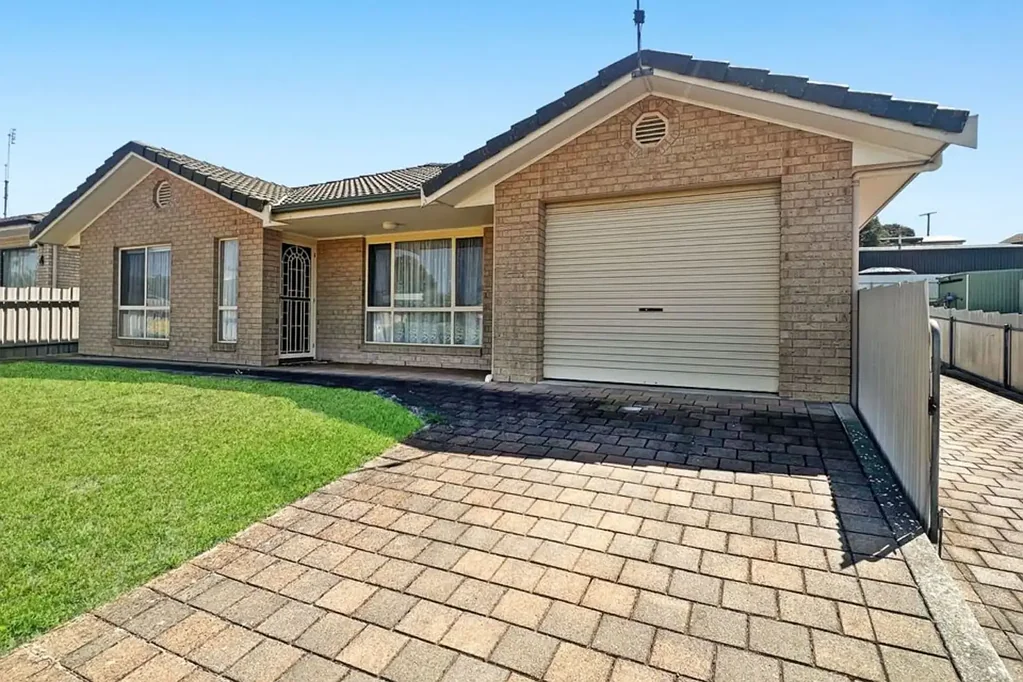 Port Lincoln 3कमरा A Smart Start or Solid Investment in a Convenient Location