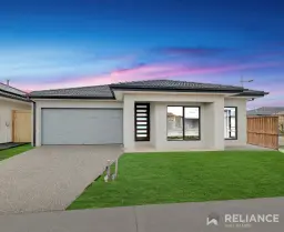 9 Leeward Drive, Tarneit