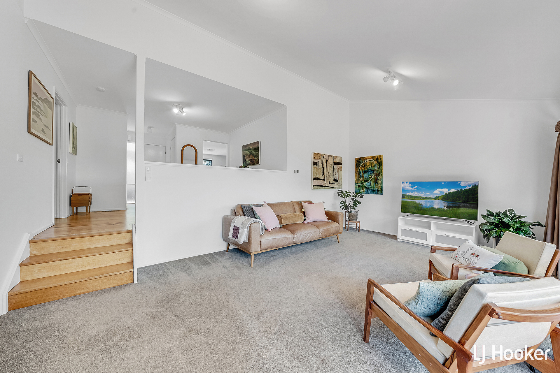 57 KREFFT ST, FLOREY ACT 2615, 0 habitaciones, 0 baños, Townhouse