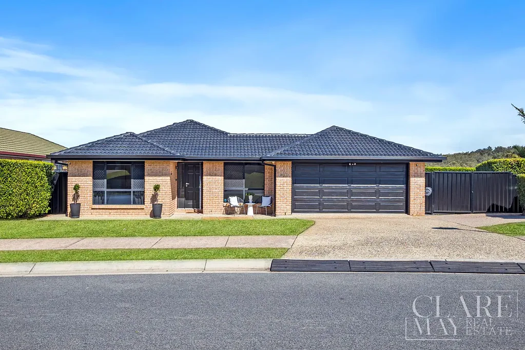 17 Hillview Street, Springfield, QLD 4300