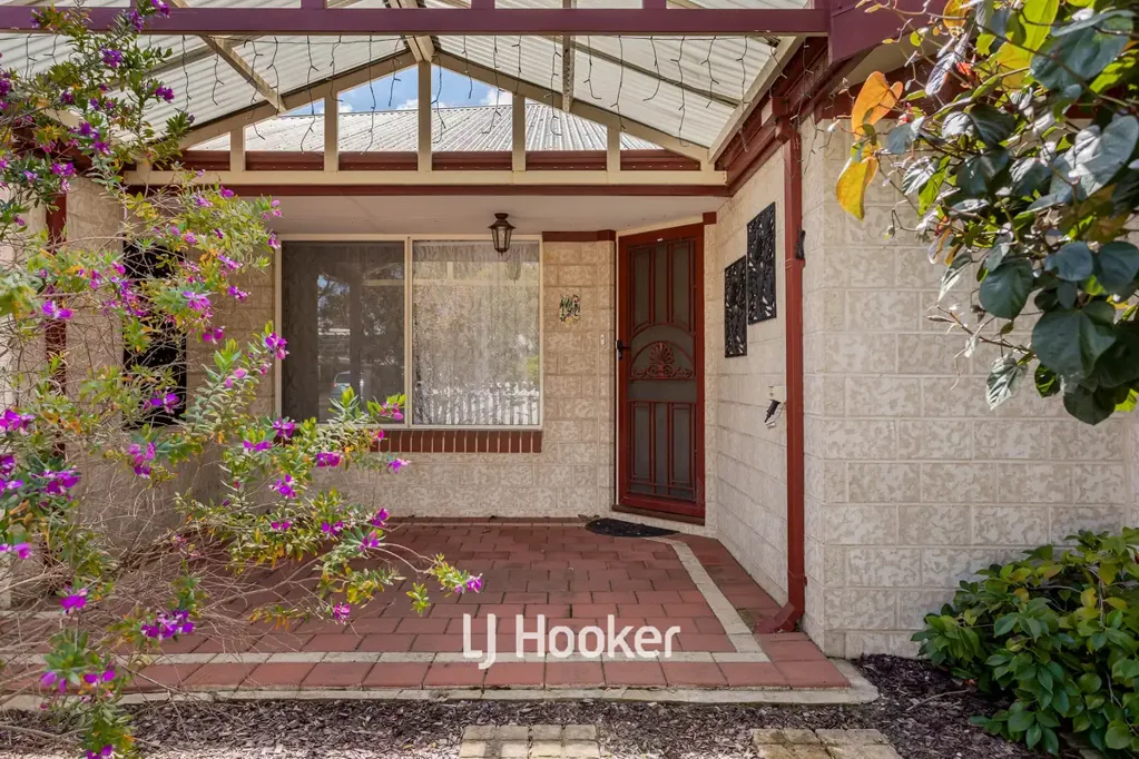 Spacious Well Presented Family Home in Prime Glen Iris Locat