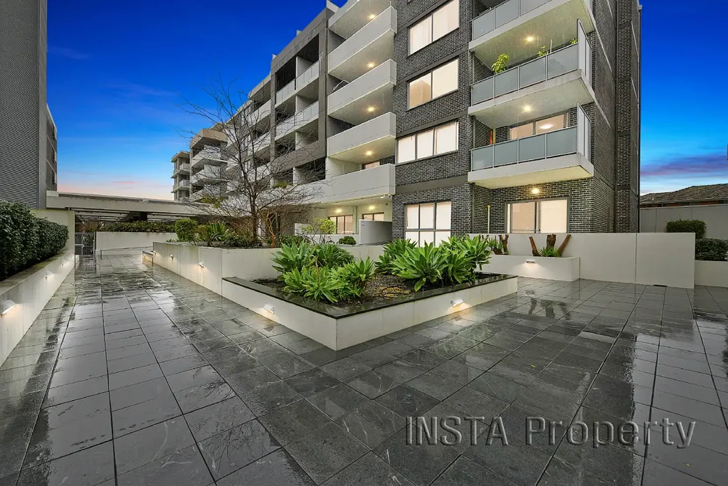 Punchbowl 2 Bedroom Effortless Living in Punchbowl's Broadway Plaza | Minutes Walks to Train Station
