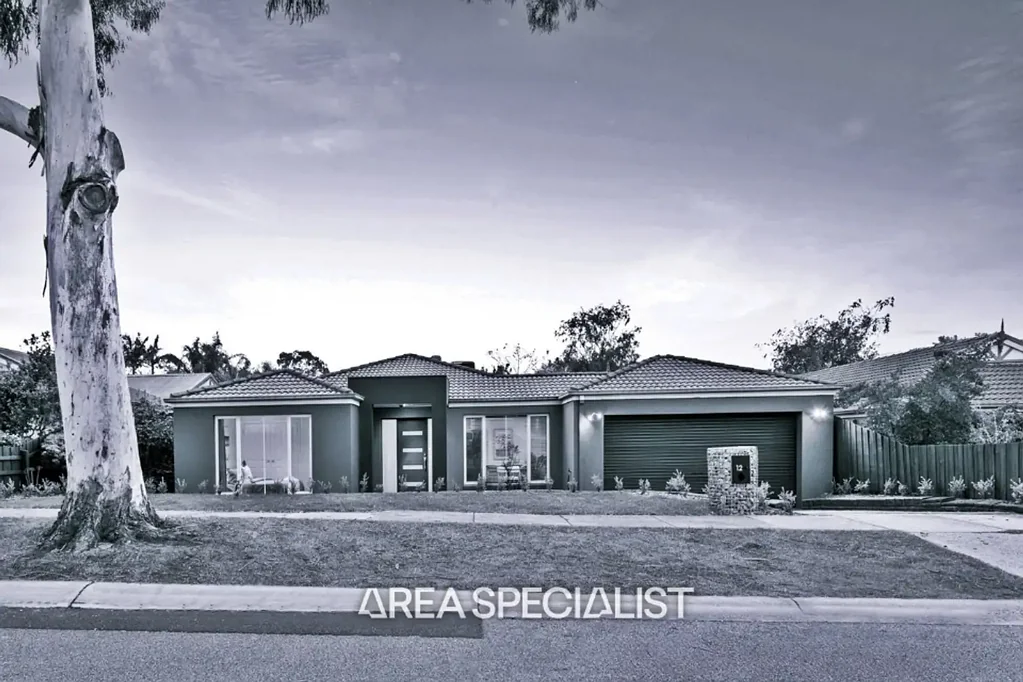 12 Ebony Drive, Langwarrin, VIC 3910