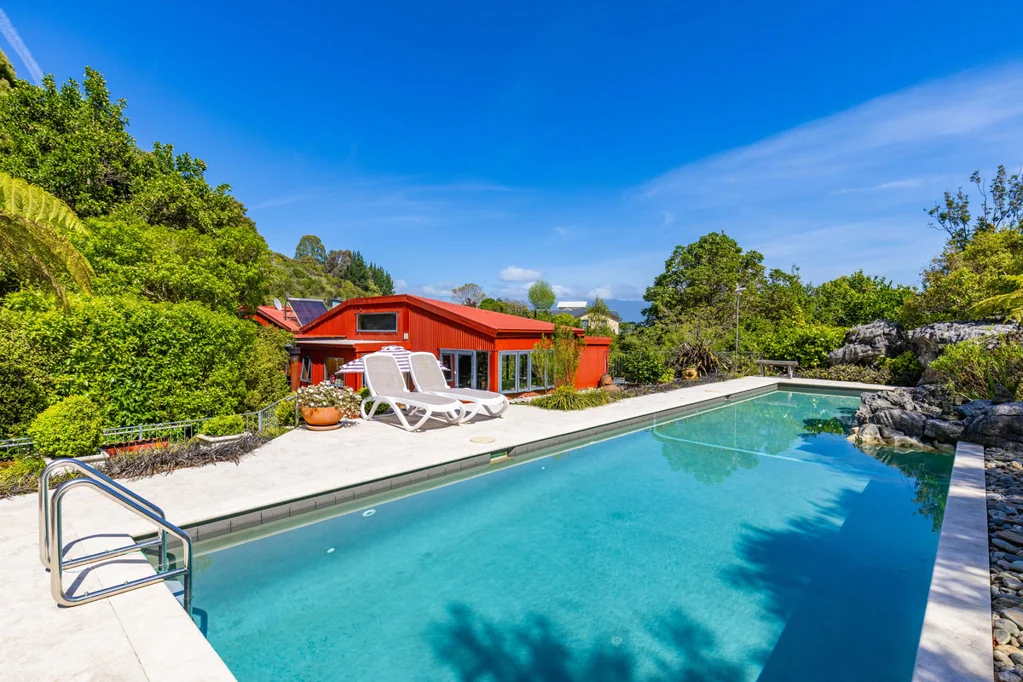 Takaka 3chambre Owners relocating near family - Opportunity awaits