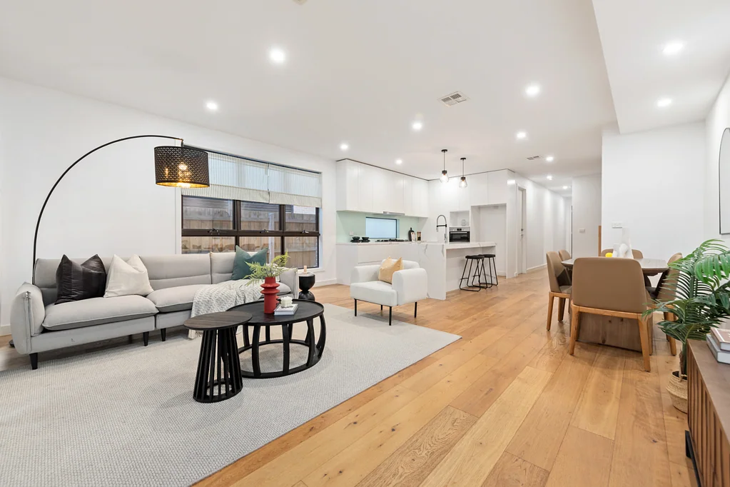 Contemporary Four-Bedroom Townhouse with Private Ensuite for Every Room