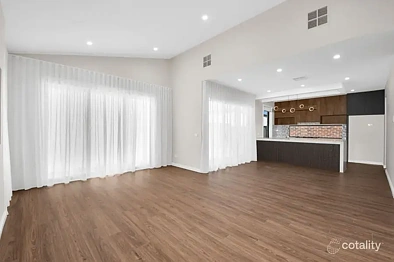 92 Farm Crescent, Donnybrook, VIC 3064, 4房, 2浴, House