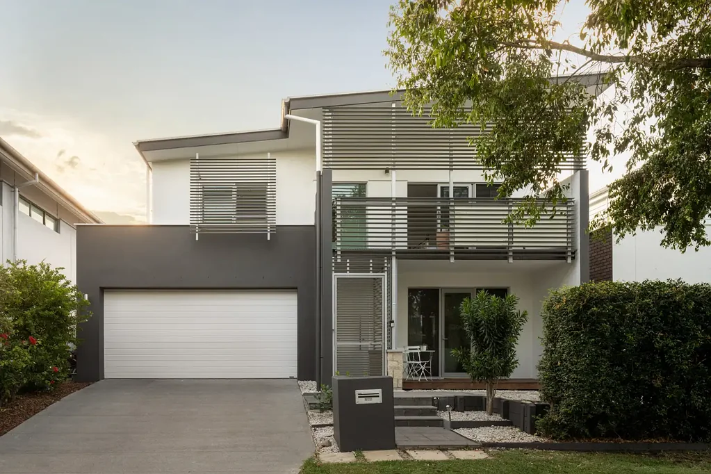 Bulimba 4બેડરૂમ Idyllic riverside precinct luxury