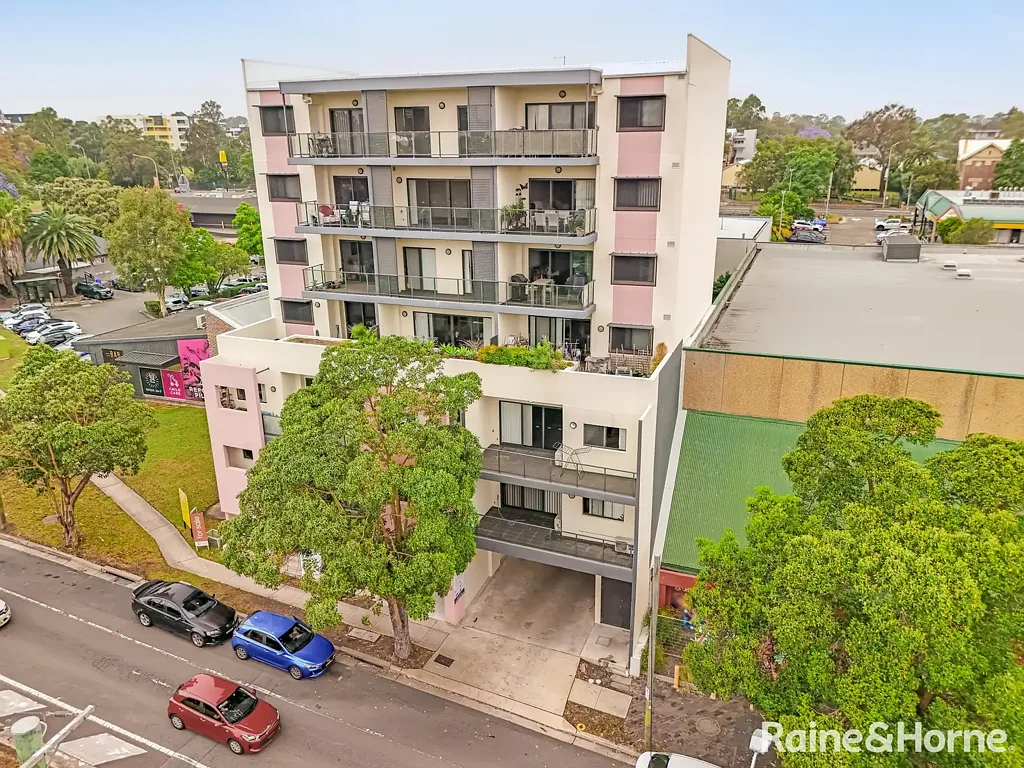 21/14 Henry Street, Penrith, NSW 2750
