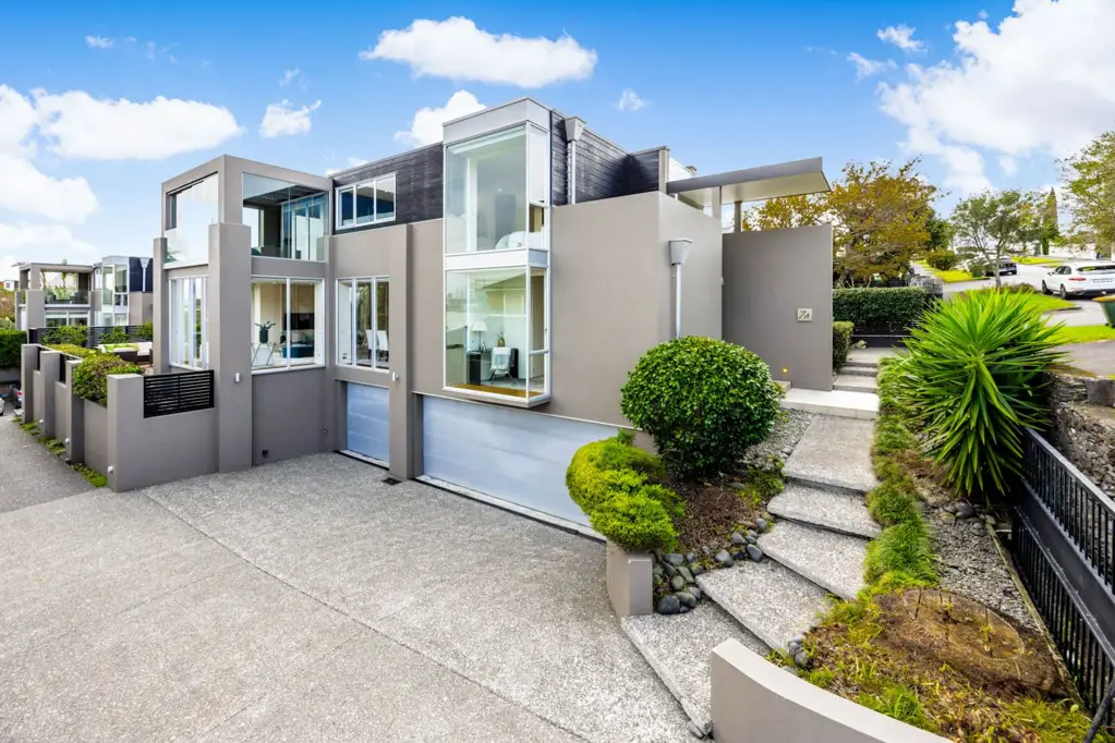 Orakei 4 Bedroom SUN, SPACE & STYLE